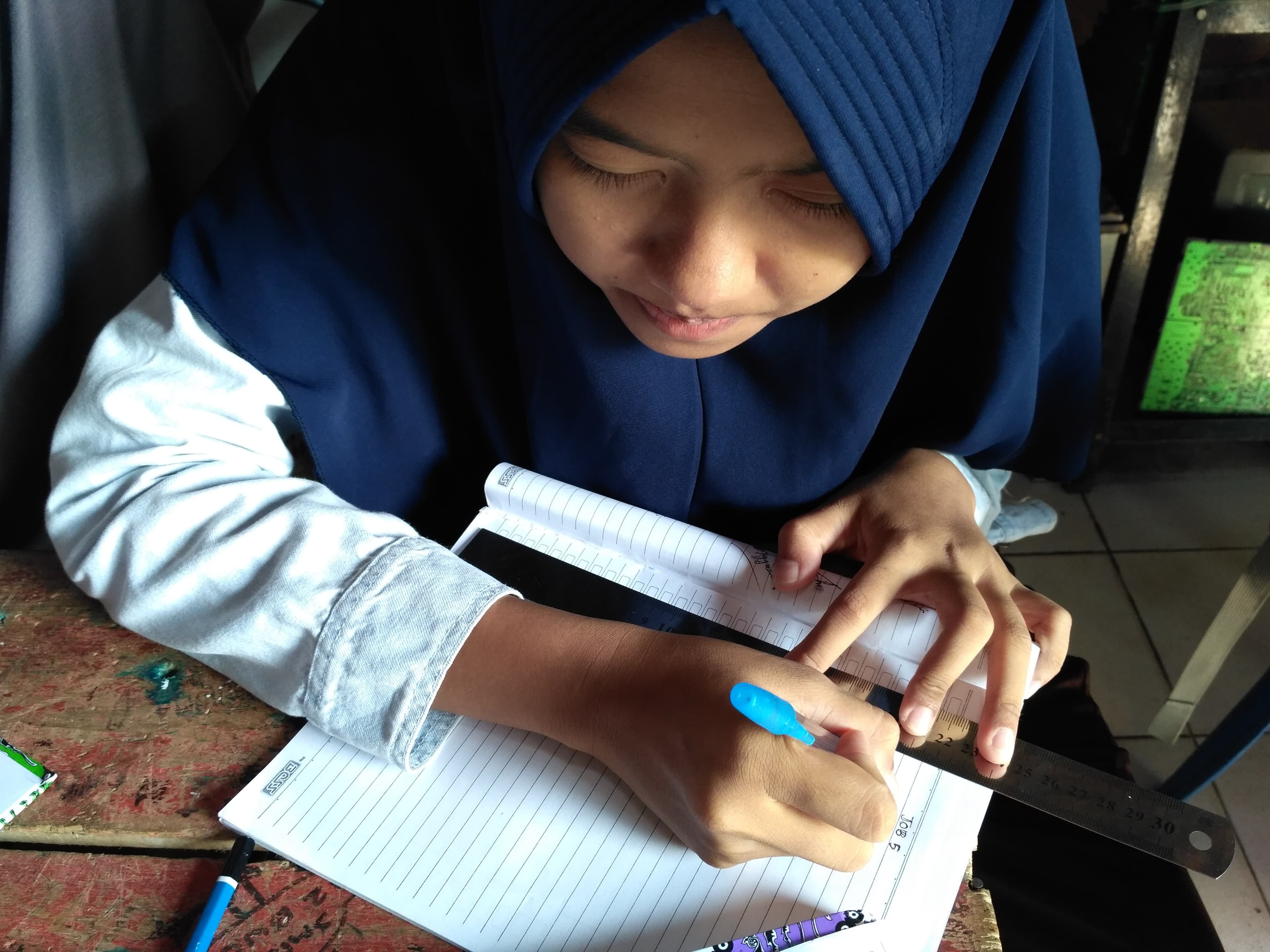 Pelatihan Elektronik dan Komputer