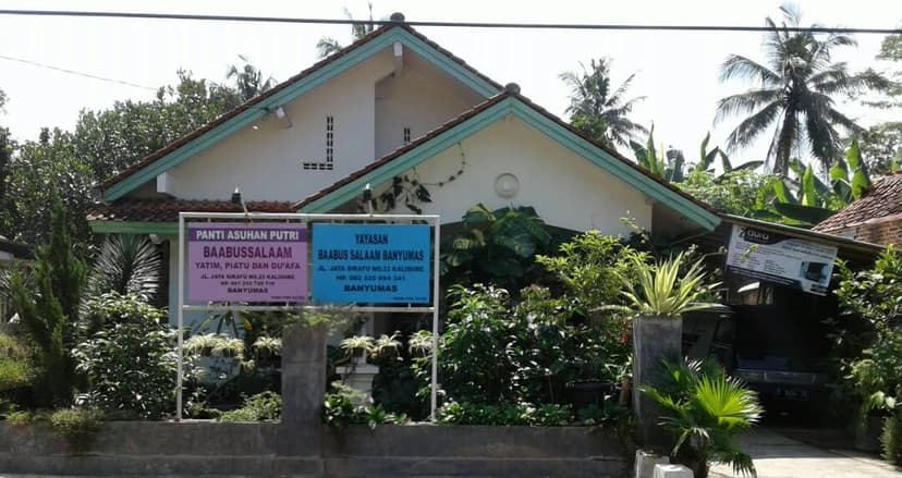 Gedung panti